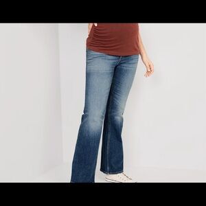 NWT Old Navy Maternity Full Panel Flare Jeans